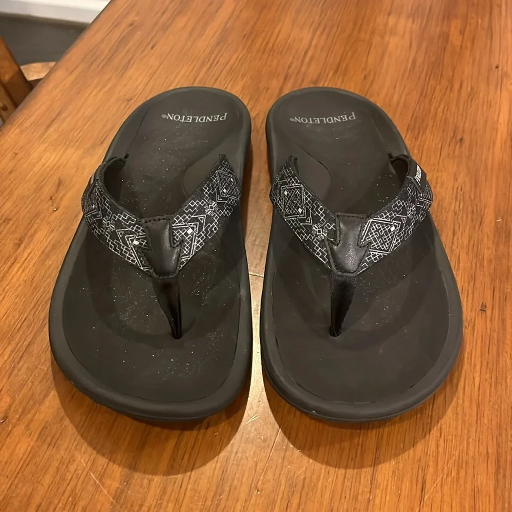 Pendleton Carico Flip Flops Thongs Sandals Shoes Southwest black New Mens Sizes